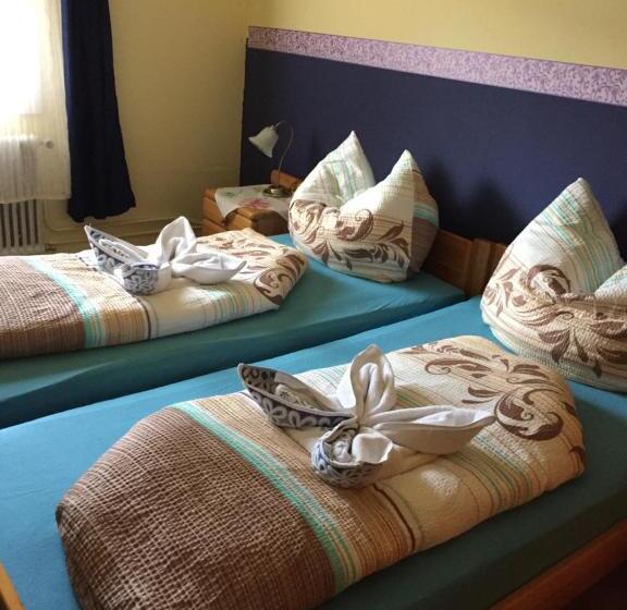 בית מלון כפרי Gasthaus Luggwirt