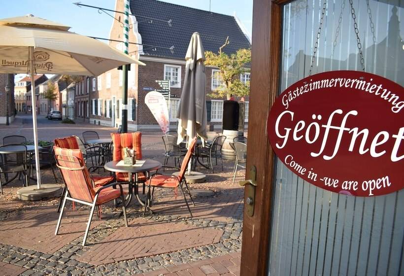 호텔 Gastund Weinhaus Zwiebelturm