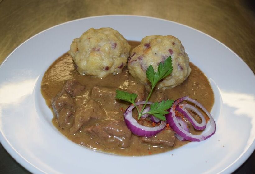 호텔 Gastund Weinhaus Zwiebelturm