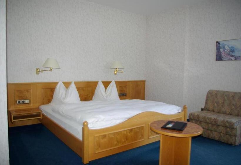 호텔 Güldene Gabel