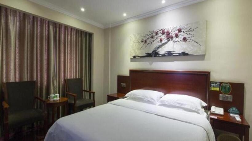 Hotel Greentree Inn Jiangxi Yingtan Railway Station Square Business