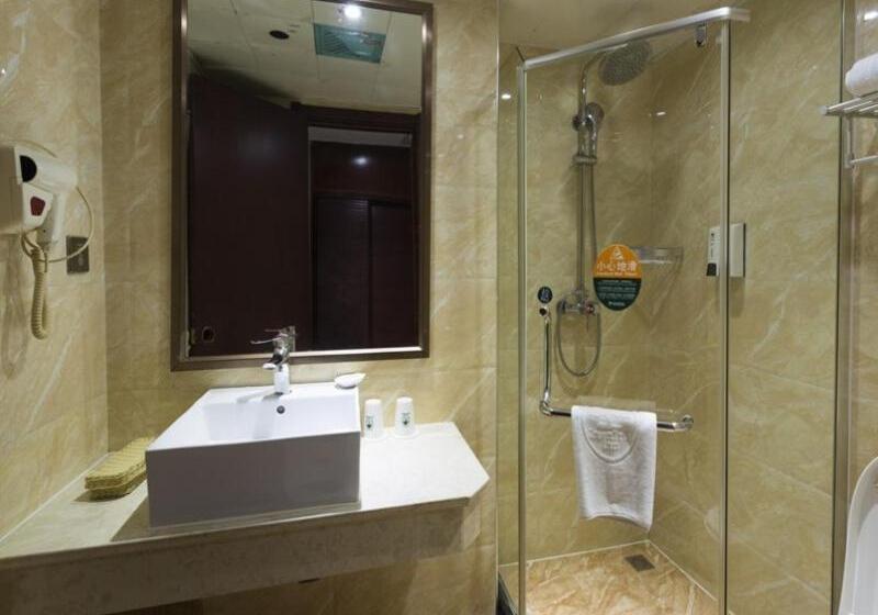 Hotel Greentree Inn Jiangxi Yingtan Railway Station Square Business