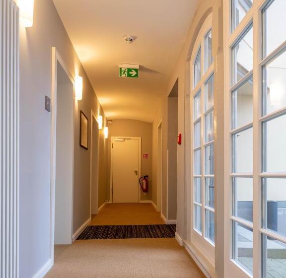 ホテル Gästehaus Nikolai