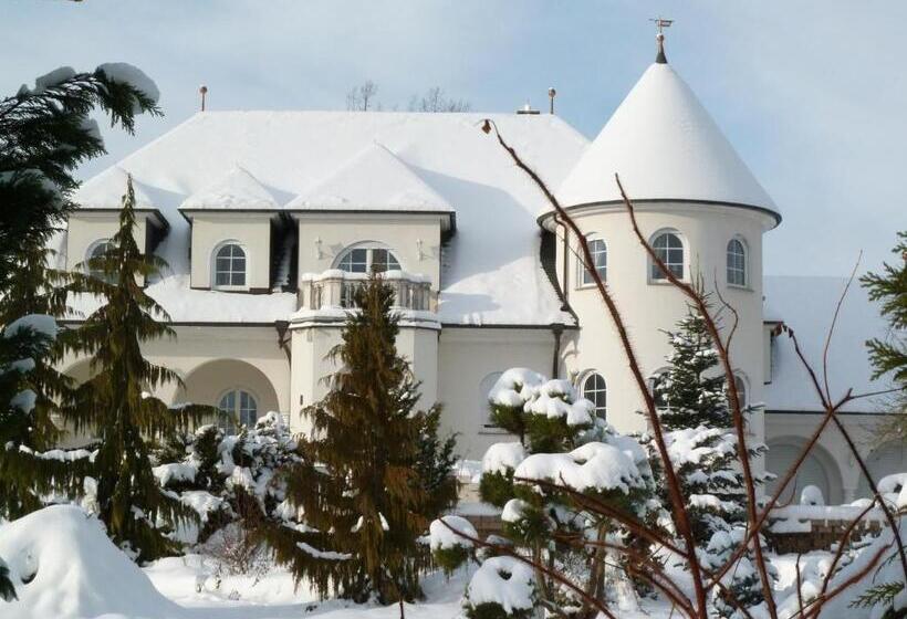 فندق Gästehaus Villa Casamia