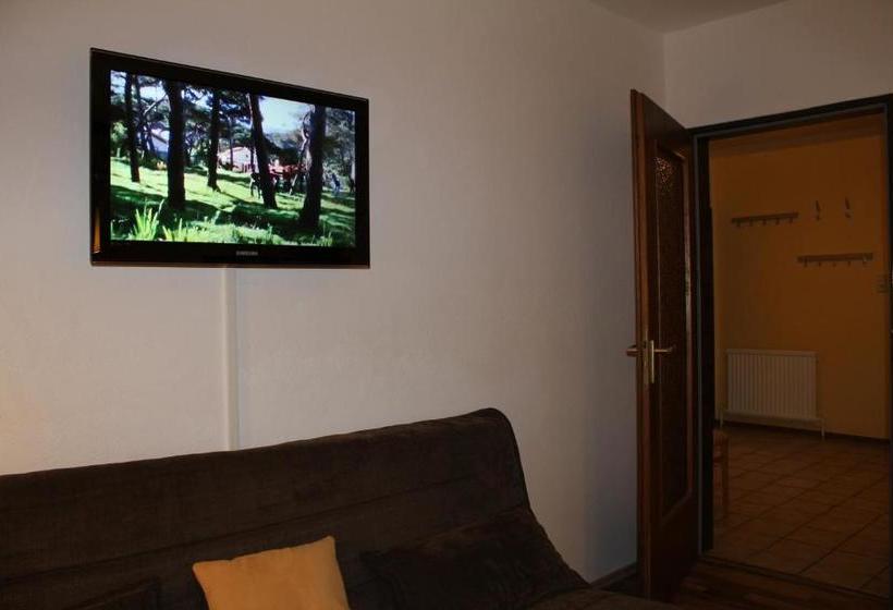 Отель Haus Kinspergher