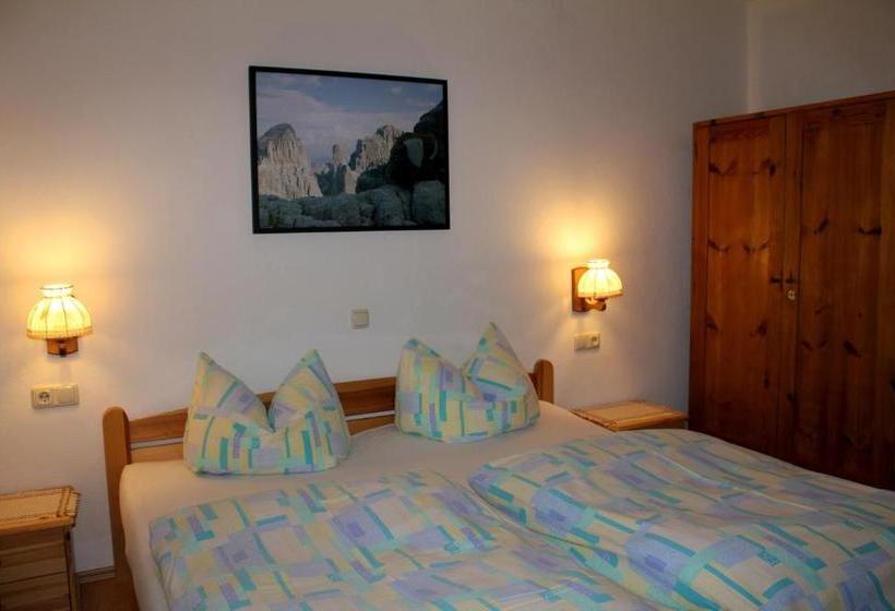 Отель Haus Kinspergher