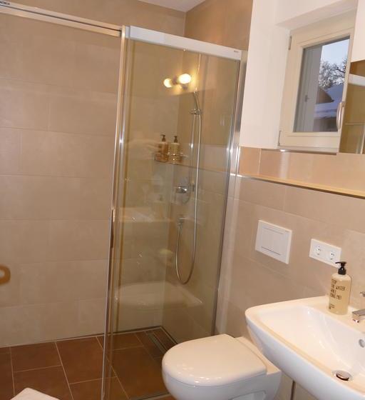 酒店 Hofwirt Neubeuern