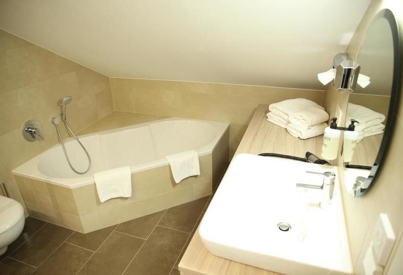 酒店 Hofwirt Neubeuern