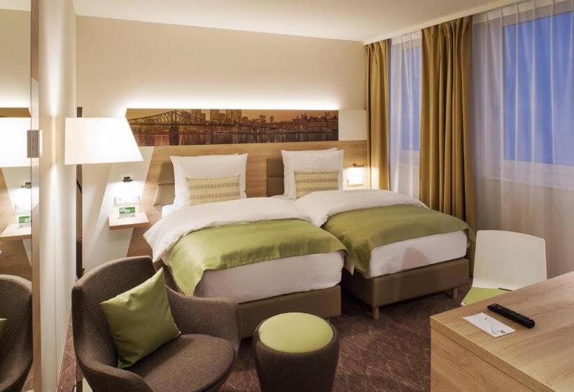 בית מלון כפרי Holiday Inn Frankfurt Airport, An Ihg