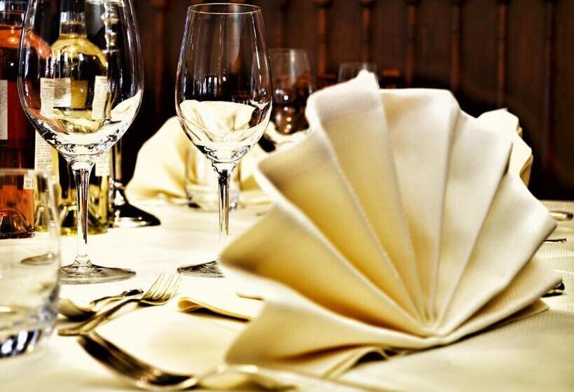 Horchem Hotel Restaurant Café Bar