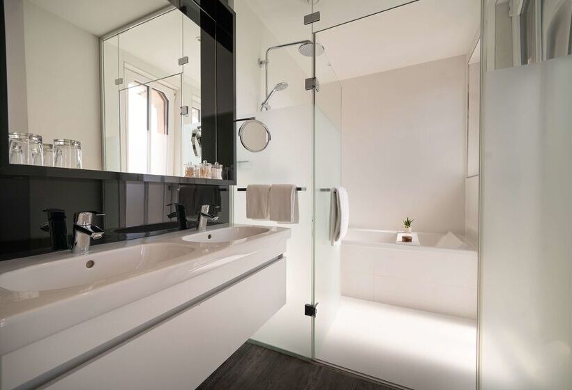 هتل Innside By Meliá Leipzig