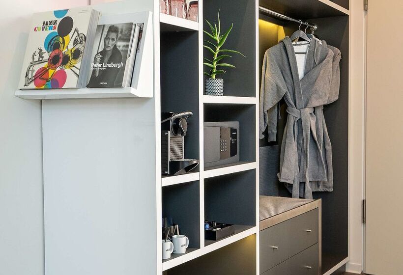 Отель Innside By Meliá Leipzig