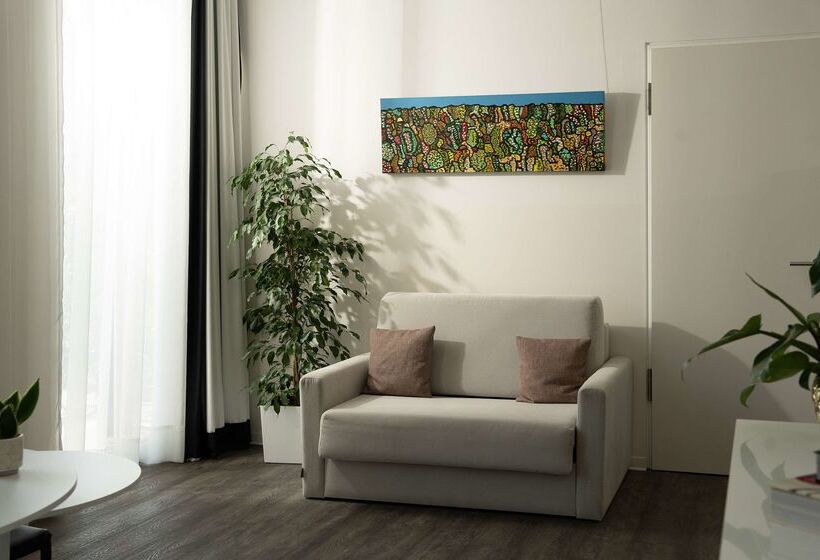 Отель Innside By Meliá Leipzig