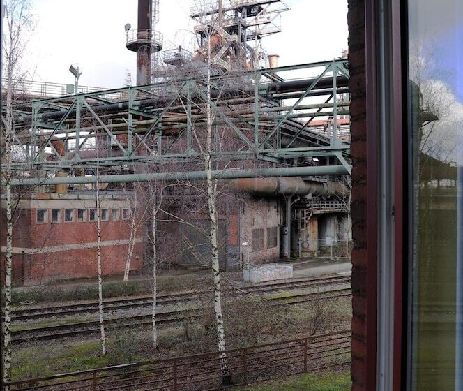 هتل Jugendherberge Duisburg Landschaftspark