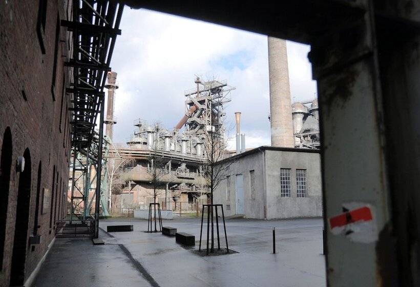 هتل Jugendherberge Duisburg Landschaftspark