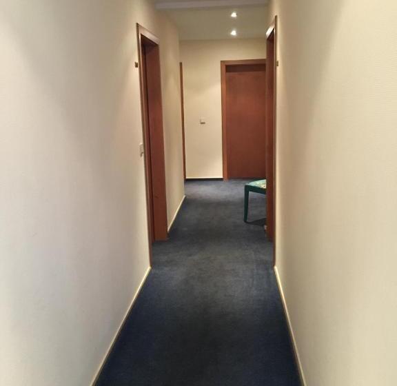 ホテル Landgut Jungfleisch