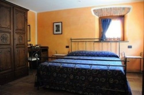 בית מלון כפרי Lo Teisson Bed And Breakfast