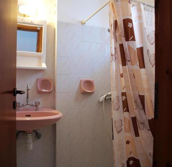 בית מלון כפרי Marina Beach