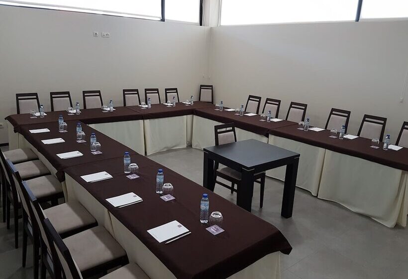 ホテル Monte Lirio