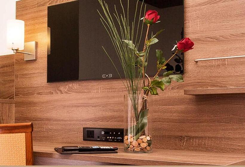 Naam Hotel & Apartments Frankfurt City Messe Airport