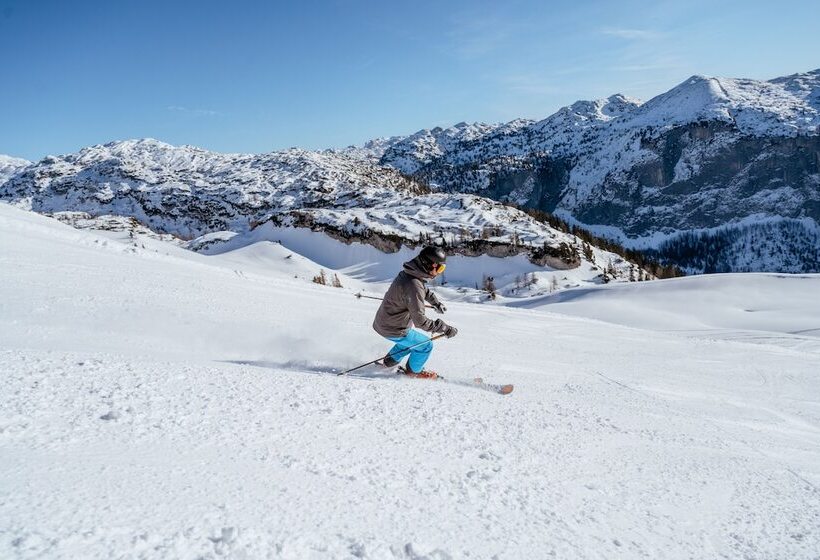 בית מלון כפרי Narzissen Vital Resort Bad Aussee