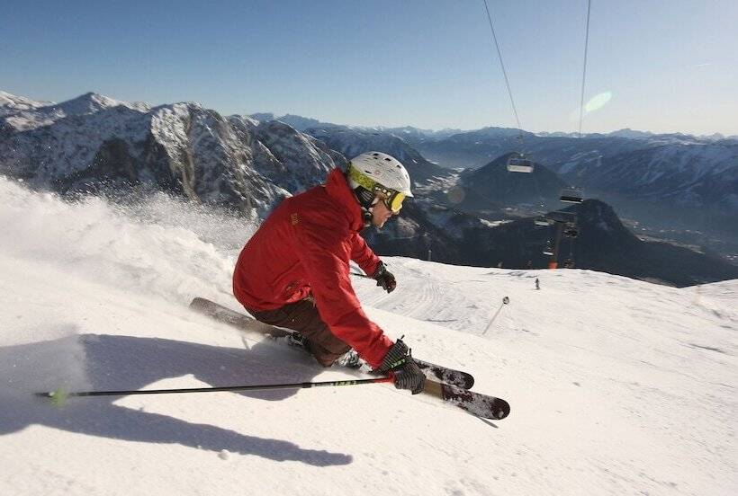 בית מלון כפרי Narzissen Vital Resort Bad Aussee