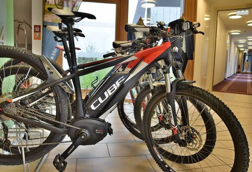 בית מלון כפרי Narzissen Vital Resort Bad Aussee