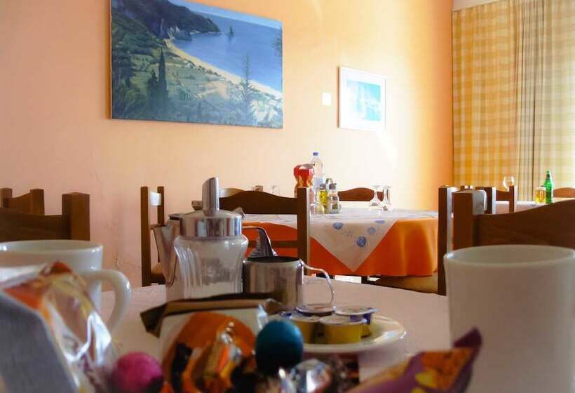 Отель Panorama Apartments