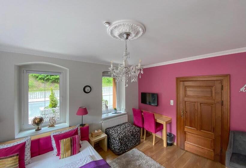 Отель Pension Oybin