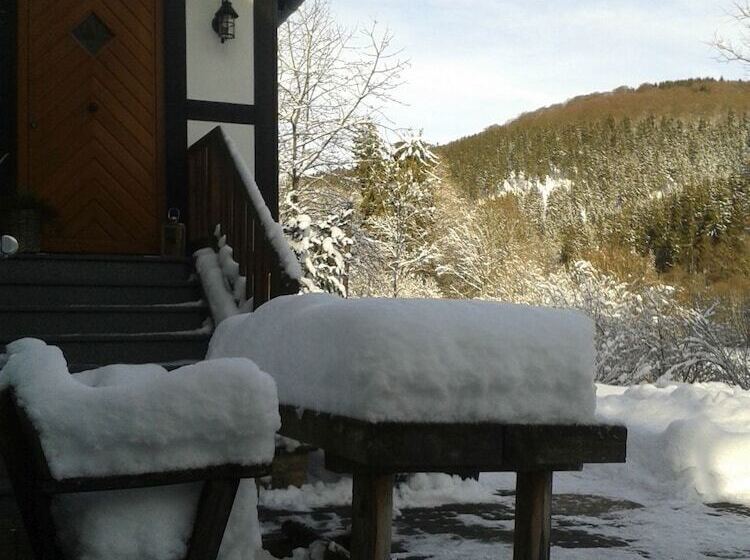 فندق Pension Und Ferienwohnungen Schweinsberg