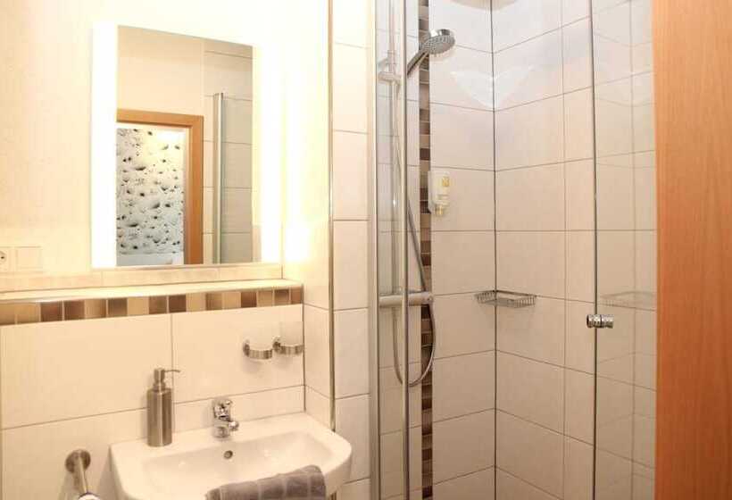 فندق Pension Und Ferienwohnungen Schweinsberg