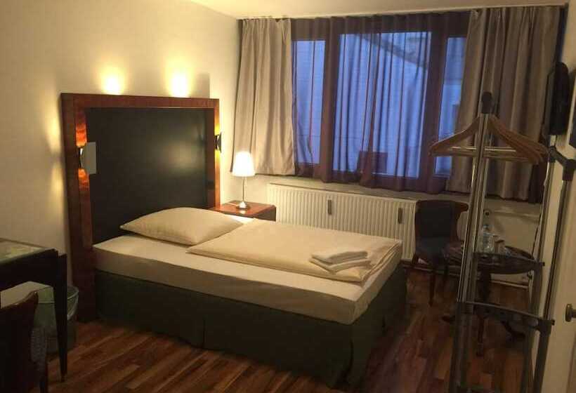 هتل Porschepension