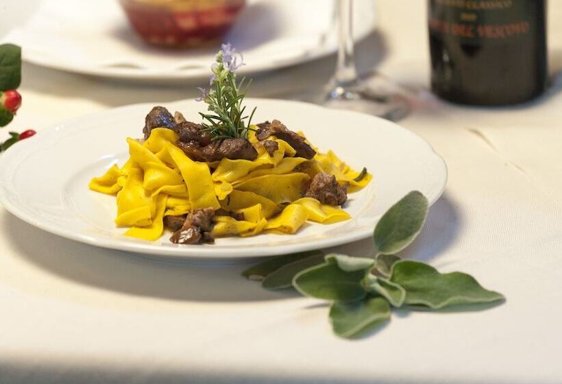 فندق Relais Poggio Borgoni
