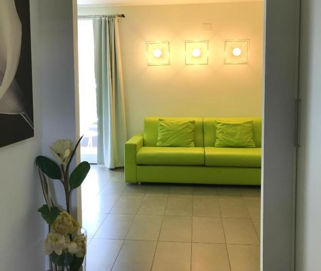 酒店 Residence Desiree