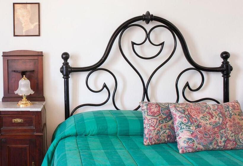 فندق Residenza D'epoca Palazzo Buonaccorsi