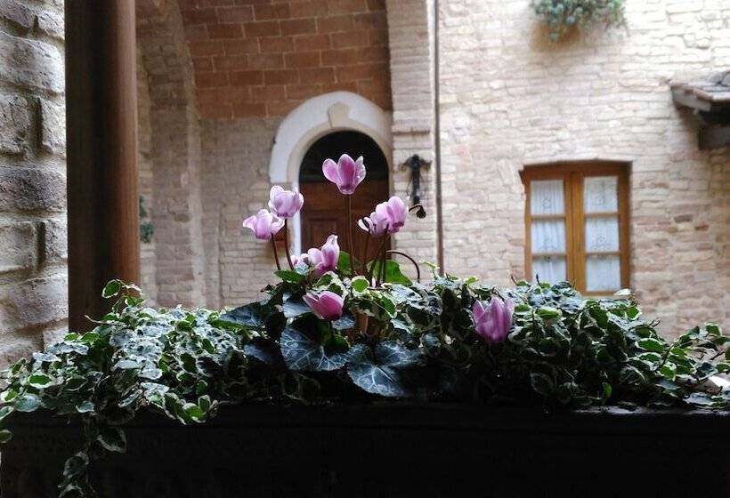 فندق Residenza D'epoca Palazzo Buonaccorsi