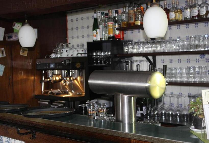 酒店 Landgasthof Zum Häuschen