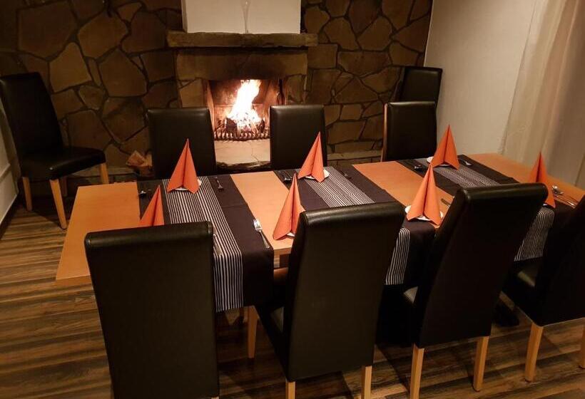 酒店 Landgasthof Zum Häuschen