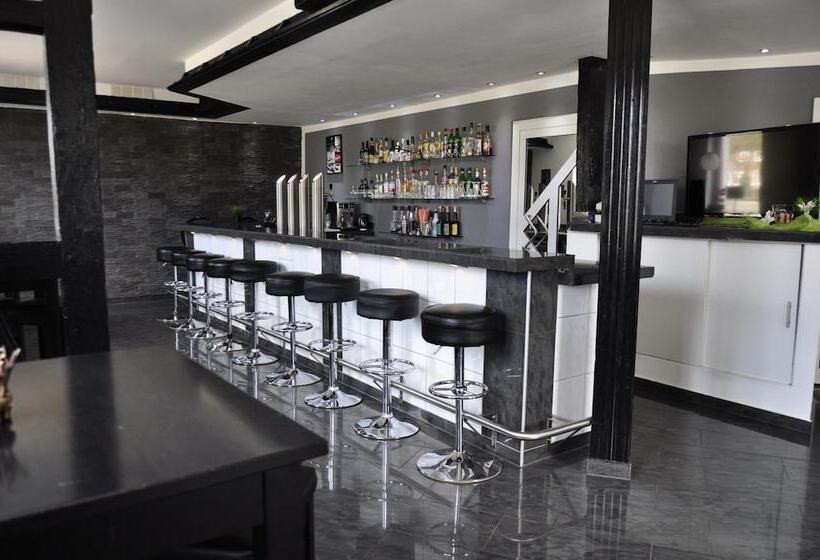 هتل Ruhen, 24 Stunden Check In, Kostenfreie Parkplatze