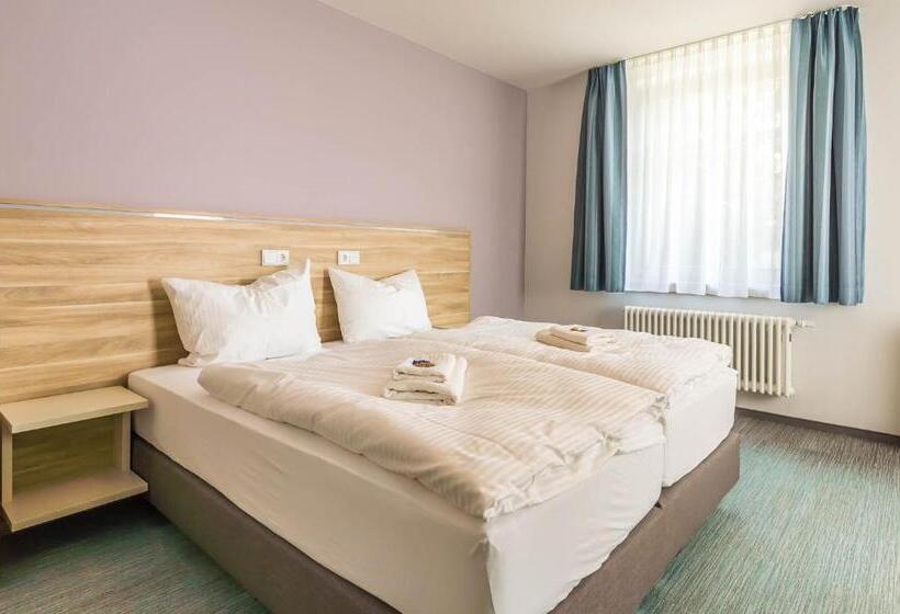 Отель Schumanns Garten