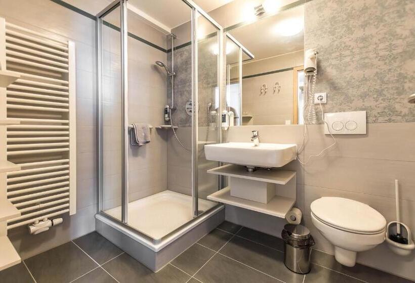 Отель Schumanns Garten