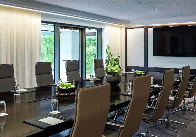 فندق Sofitel Frankfurt Opera