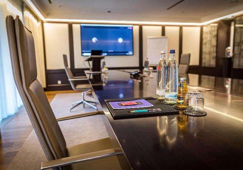 فندق Sofitel Frankfurt Opera