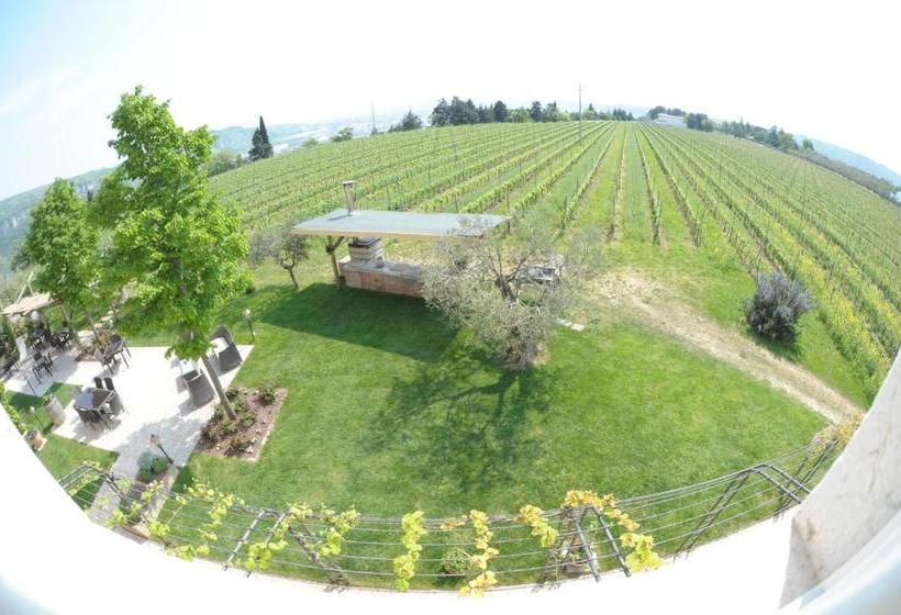 Отель Agriturismo Sol De Montalto