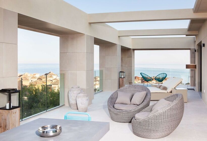 فندق The Oasis By Don Carlos Resort