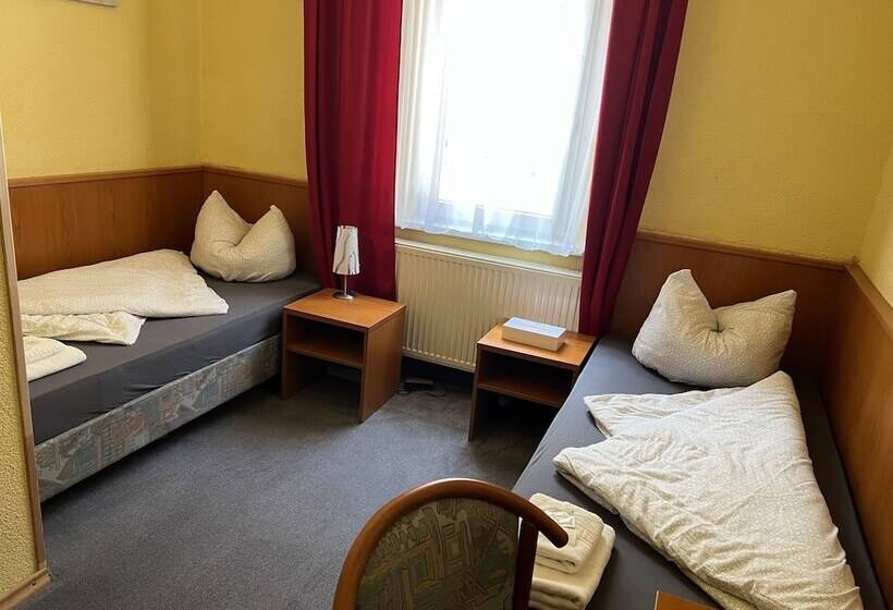 호텔 Thüringer Hof