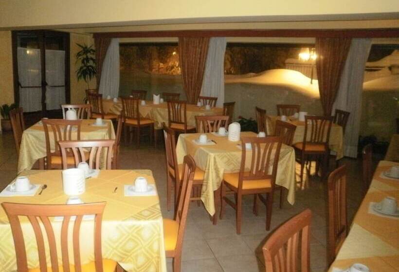 בית מלון כפרי Tiffany's