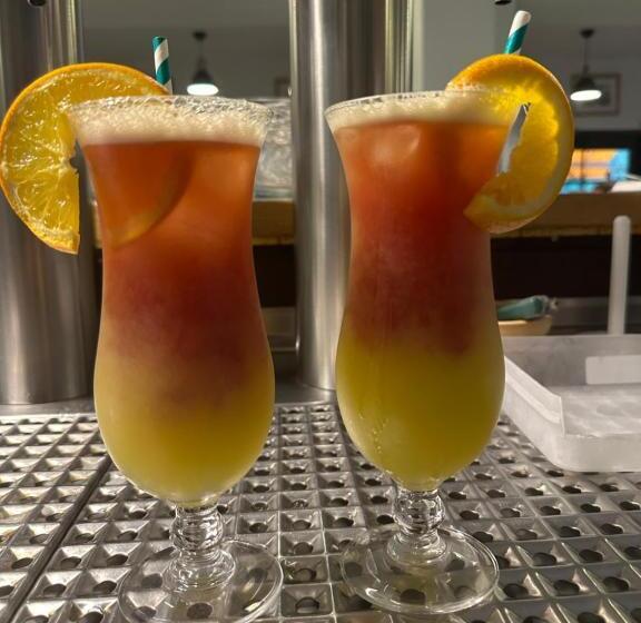 هتل Und Restaurant Zeus