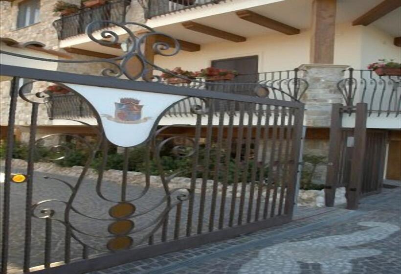 فندق Villa Clementina