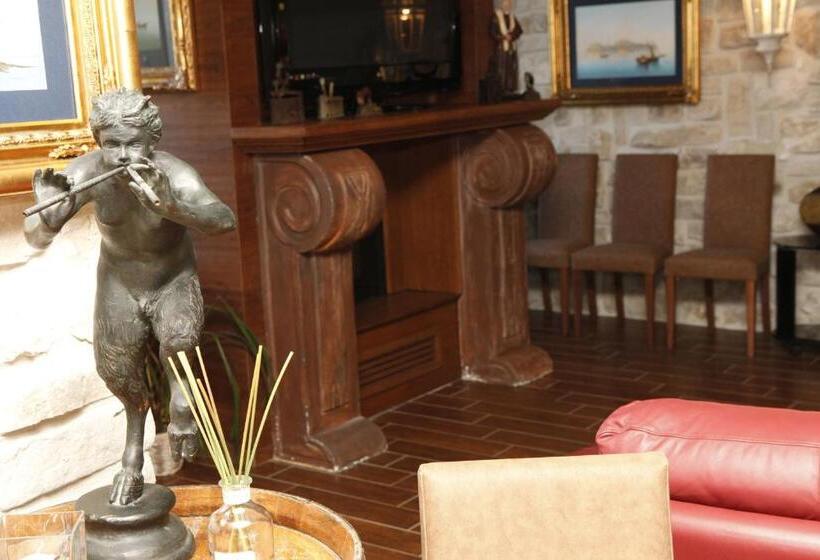 فندق Villa Clementina